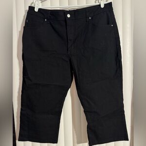 Lee Women’s Black Cropped Jeans